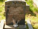 image of grave number 647712